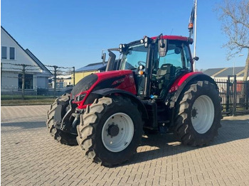 Τρακτέρ VALTRA N134