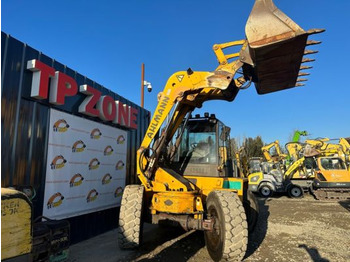 Ελαστιχοφόρος φορτωτής AHLMANN