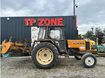 Τρακτέρ RENAULT