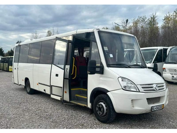Μικρό λεωφορείο IVECO Daily