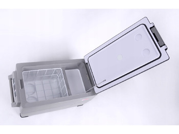 Καμπίνα και εσωτερικό