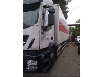 Φορτηγό σασί IVECO STRALIS AD 260S31 XP: φωτογραφία 2