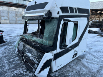 Καμπίνα και εσωτερικό MERCEDES-BENZ Actros