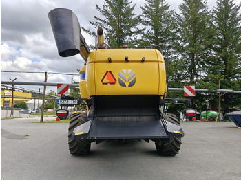 Θεριζοαλωνιστική μηχανή New Holland CX 8.90: φωτογραφία 4 Θεριζοαλωνιστική μηχανή New Holland CX 8.90: φωτογραφία 4