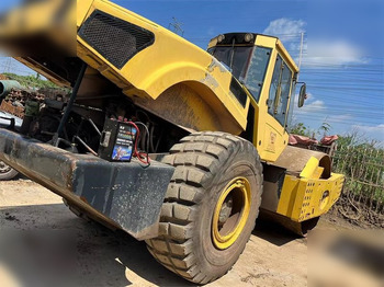 Οδοστρωτήρες BOMAG BW226DH-4: φωτογραφία 4 Οδοστρωτήρες BOMAG BW226DH-4: φωτογραφία 4