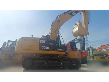 Ερπυστριοφόρος εκσκαφέας CATERPILLAR 320C