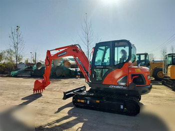 Ερπυστριοφόρος εκσκαφέας DOOSAN DX60-9C
