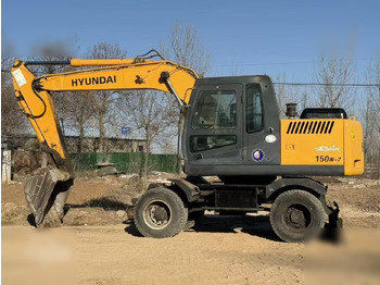 Τροχοφόρος εκσκαφέας HYUNDAI