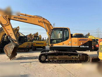 Ερπυστριοφόρος εκσκαφέας HYUNDAI