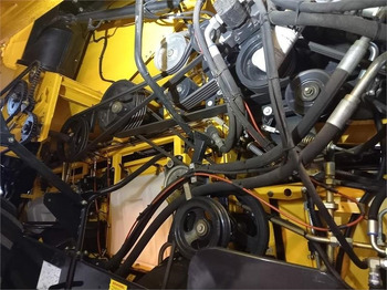 Leasing New Holland CR9.80  New Holland CR9.80: φωτογραφία 5