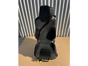 Καμπίνα και εσωτερικό MAN TGX