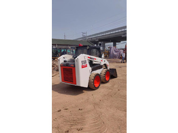 Φορτωτής πλάγιας ολίσθησης BOBCAT S160