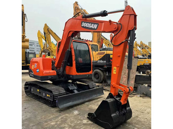 Εκσκαφέας DOOSAN DX75
