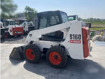 Φορτωτής πλάγιας ολίσθησης BOBCAT S160
