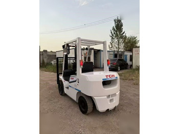 Περονοφόρο όχημα TCM 830: φωτογραφία 3