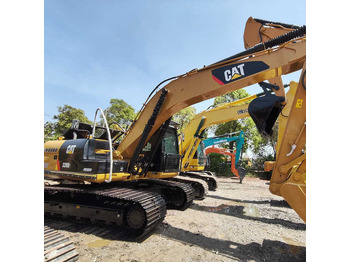Ερπυστριοφόρος εκσκαφέας CATERPILLAR 320D2