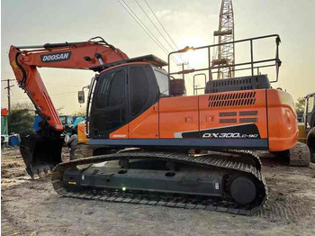 Ερπυστριοφόρος εκσκαφέας DOOSAN DX300