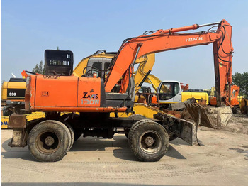 Τροχοφόρος εκσκαφέας HITACHI ZX130