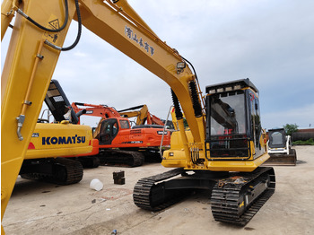 Ερπυστριοφόρος εκσκαφέας KOMATSU PC130-7: φωτογραφία 4 Ερπυστριοφόρος εκσκαφέας KOMATSU PC130-7: φωτογραφία 4