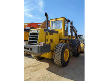 Ελαστιχοφόρος φορτωτής KOMATSU WA320