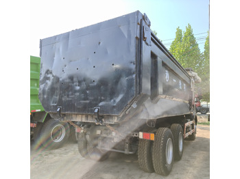 Φορτηγό ανατρεπόμενο SINOTRUK Howo TX400-6x4: φωτογραφία 3