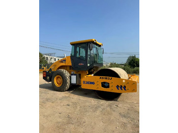Ασφαλτικός οδοστρωτήρας XCMG XS183J: φωτογραφία 3