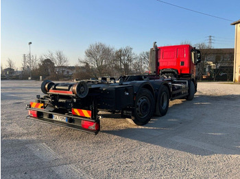 Καινούριο Φορτηγό φόρτωσης γάντζου IVECO X-WAY AD260 NUOVO TARGATO SCARRABILE: φωτογραφία 4