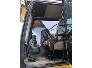 Ερπυστριοφόρος εκσκαφέας Caterpillar 320D2: φωτογραφία 5