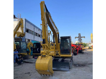 Ερπυστριοφόρος εκσκαφέας KOMATSU PC130