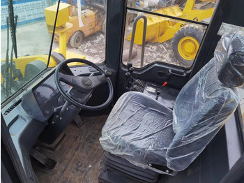 Ελαστιχοφόρος φορτωτής Komatsu WA470: φωτογραφία 5 Ελαστιχοφόρος φορτωτής Komatsu WA470: φωτογραφία 5