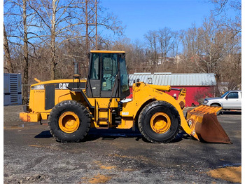 Ελαστιχοφόρος φορτωτής CATERPILLAR 950GC