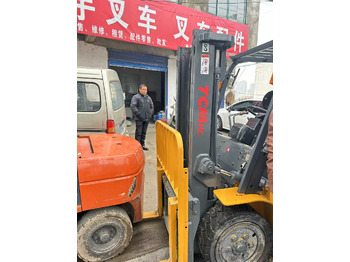 Πετρελαιοκίνητο περονοφόρο TCM FD30: φωτογραφία 4 Πετρελαιοκίνητο περονοφόρο TCM FD30: φωτογραφία 4