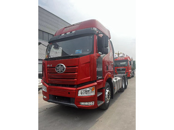 Τράκτορας SINOTRUK