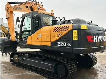 Ερπυστριοφόρος εκσκαφέας HYUNDAI