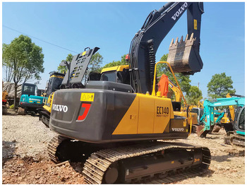 Ερπυστριοφόρος εκσκαφέας VOLVO EC140