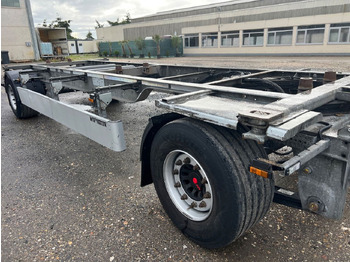 Ρυμούλκα μεταφοράς εμπορευματοκιβωτίων/ Κινητό αμάξωμα WEB TRAILER