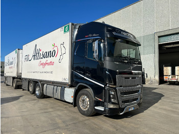 Φορτηγό ψυγείο VOLVO FH 750