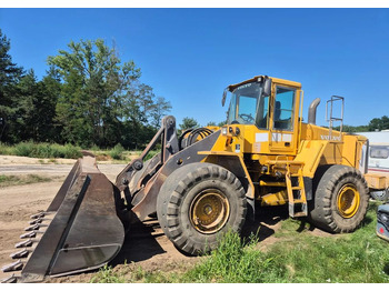 Ελαστιχοφόρος φορτωτής VOLVO L150E