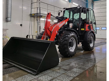 Ελαστιχοφόρος φορτωτής MANITOU