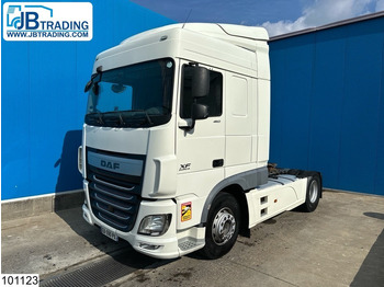 Τράκτορας DAF XF 460