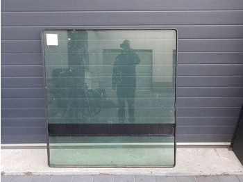 Καμπίνα και εσωτερικό AHLMANN