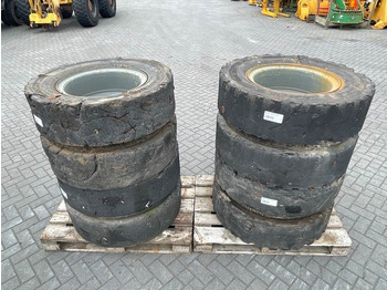 Ελαστικά και ζάντες LIEBHERR