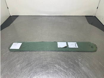 Καμπίνα και εσωτερικό LIEBHERR