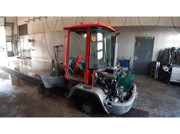 Ελαστιχοφόρος φορτωτής VOLVO L30B