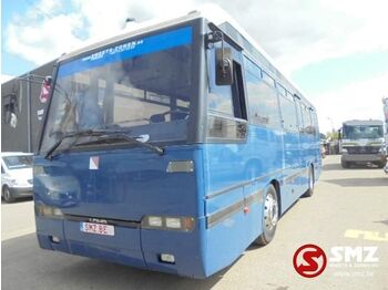 Προαστιακό λεωφορείο