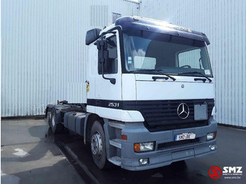 Φορτηγό σασί MERCEDES-BENZ Actros 2531
