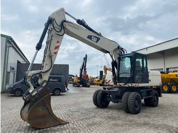 Τροχοφόρος εκσκαφέας CATERPILLAR M318D
