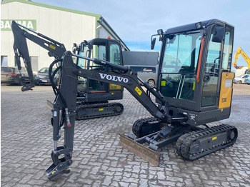 Μίνι εκσκαφέας VOLVO EC18E