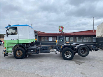 Φορτηγό σασί Scania R 142: φωτογραφία 5
