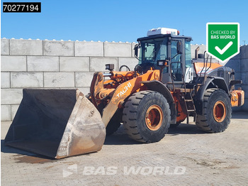 Ελαστιχοφόρος φορτωτής HITACHI ZW250